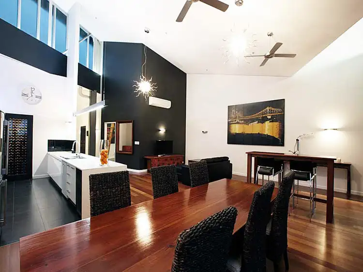 110 Macquarie St, Teneriffe QLD 4005