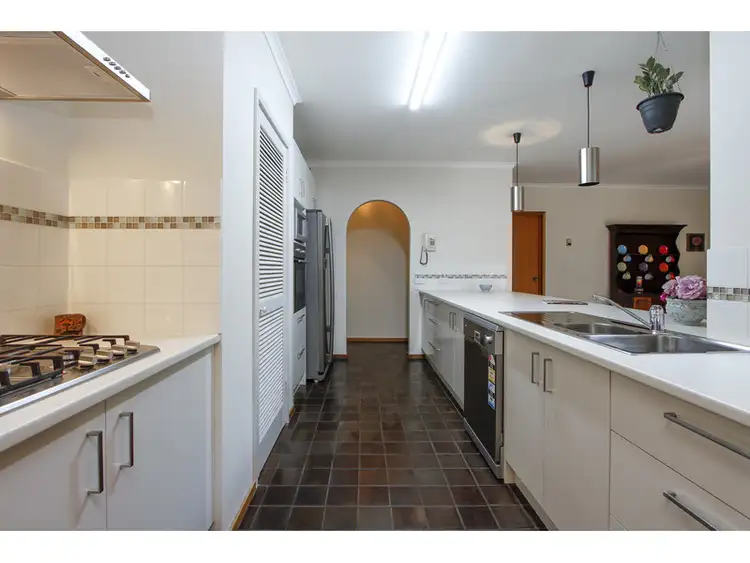 Sixth view of Homely house listing, 3 Edward Court, Sale VIC 3850