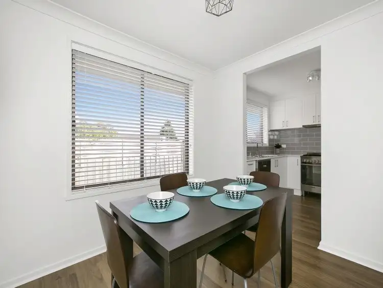 Fourth view of Homely unit listing, 2/16 Beatty Parade, Mornington VIC 3931