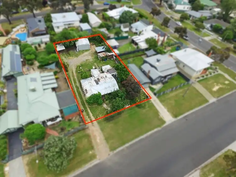 6 Burrowes Street, Golden Square VIC 3555