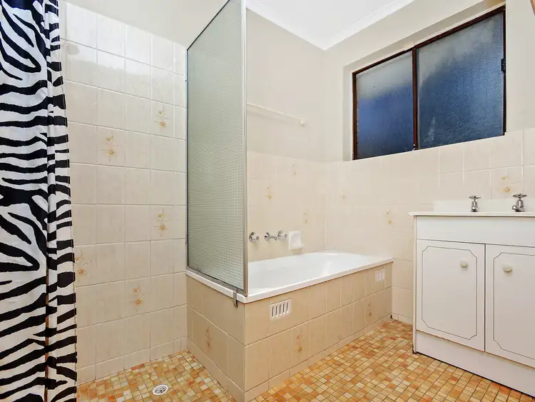 Third view of Homely house listing, 6 Kingsbridge Drive, Morphett Vale SA 5162