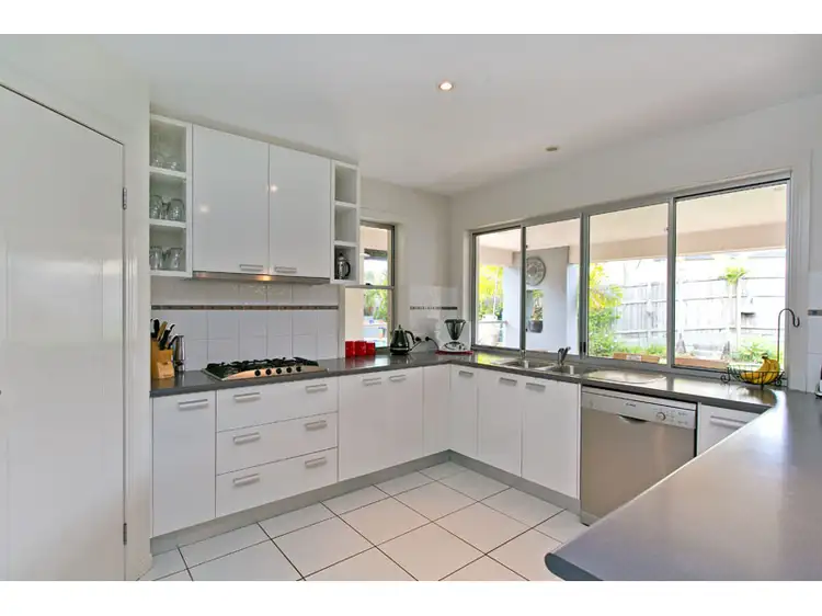 Third view of Homely house listing, 2 Zeus Court, Cleveland QLD 4163