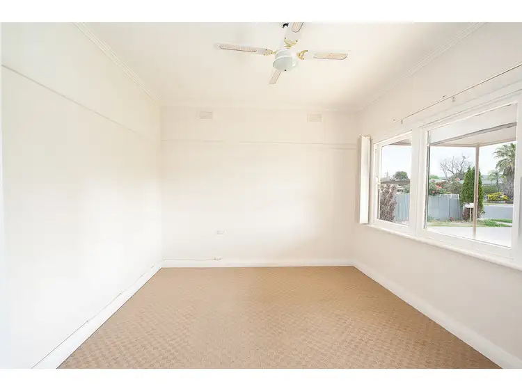 Fourth view of Homely unit listing, 1 / 1066 Waugh Road, North Albury NSW 2640