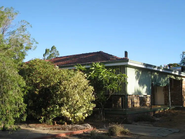 30 bedford street, Cunderdin WA 6407