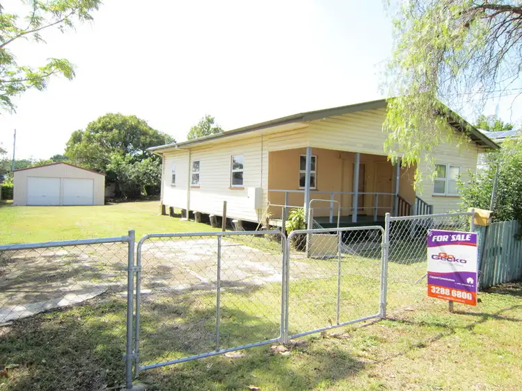 24 Macquarie Street, Silkstone QLD 4304