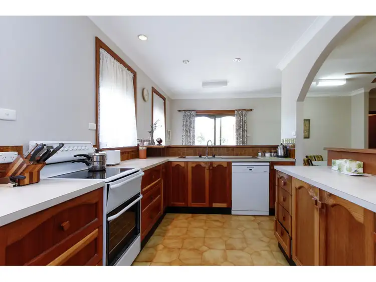Third view of Homely house listing, 3 Hazel Court, Sale VIC 3850