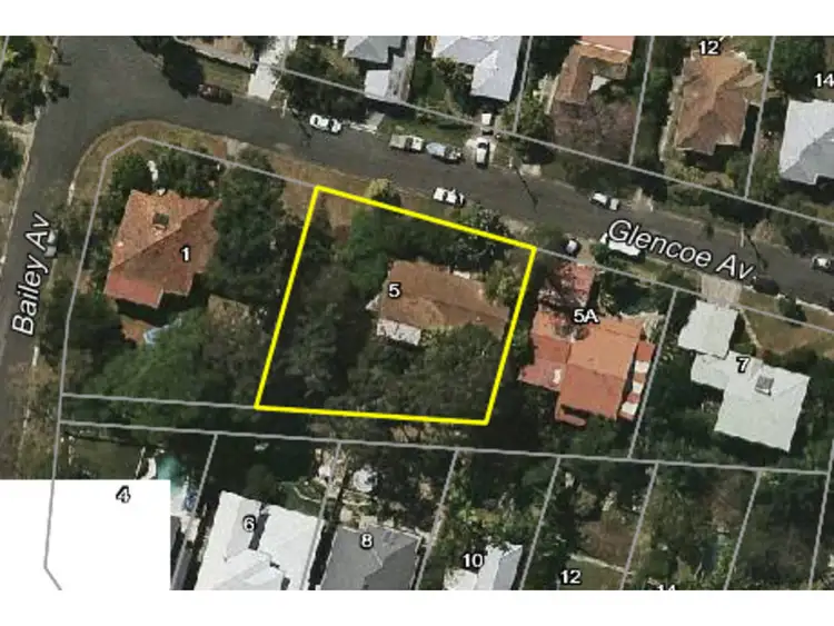 Second view of Homely house listing, 5 Glencoe Avenue, Tarragindi QLD 4121