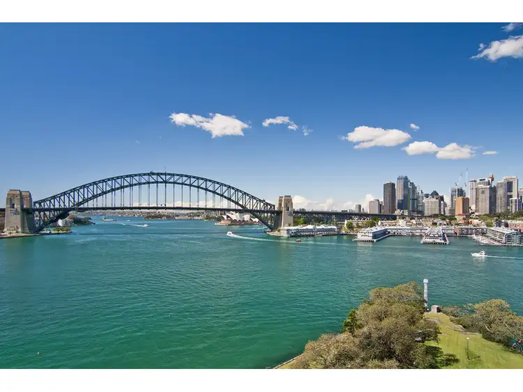 80/14-28 Blues Point Road, Mcmahons Point NSW 2060