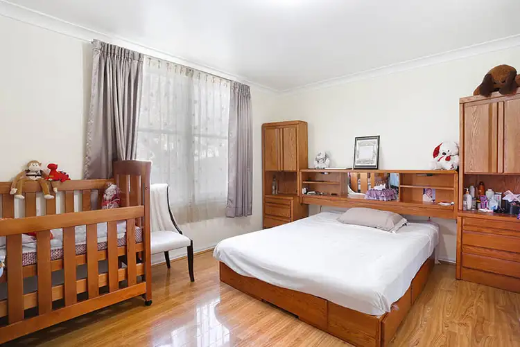 Fifth view of Homely house listing, 17 Hampshire Road, Sunshine VIC 3020