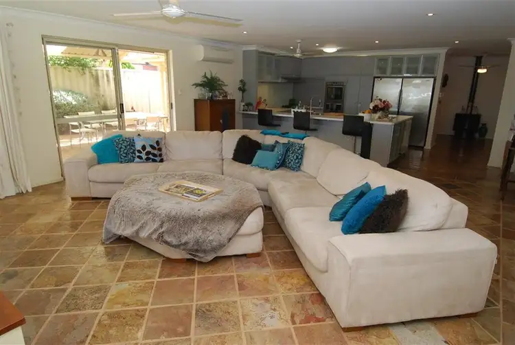 Fifth view of Homely house listing, 112 Fairway Circle, Connolly WA 6027