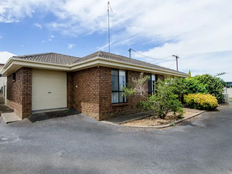 Main view of Homely unit listing, 1/1 Acacia Street, Mount Gambier SA 5290