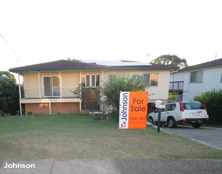 6 Orsan Street, Wynnum West QLD 4178