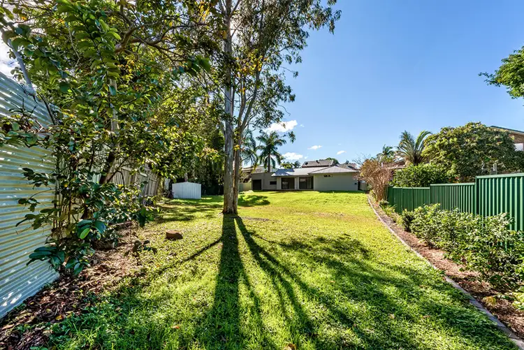 Second view of Homely house listing, 2/8 Onyx Court, Carrara QLD 4211