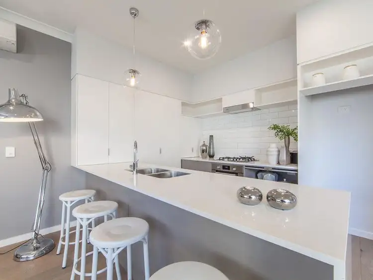 Fifth view of Homely townhouse listing, 3/35 Brown Street, Camp Hill QLD 4152