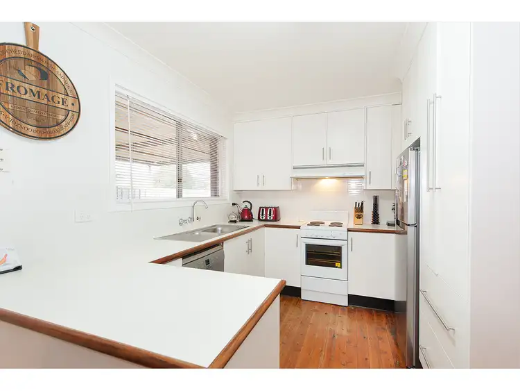 Third view of Homely house listing, 340 Sutherland Street, Lavington NSW 2641