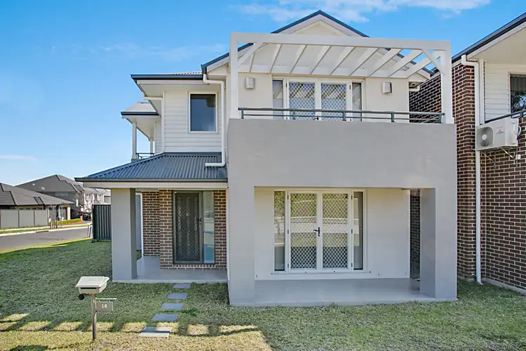 18 Glenmore Ridge Drive, Glenmore Park NSW 2745