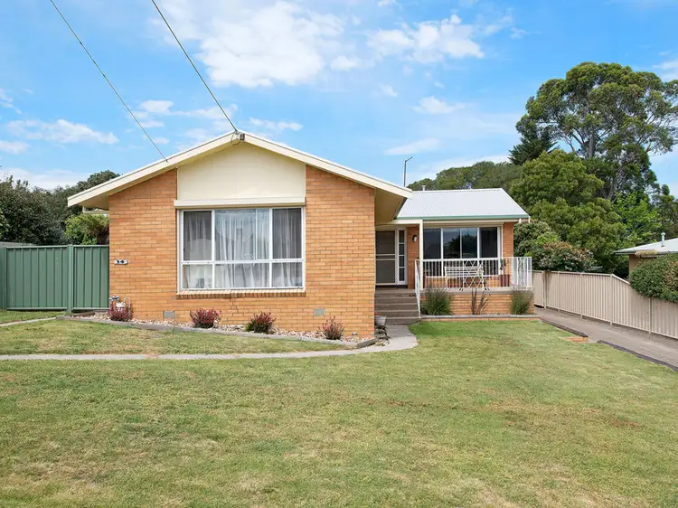 14 Fenwick Street, Colac VIC 3250