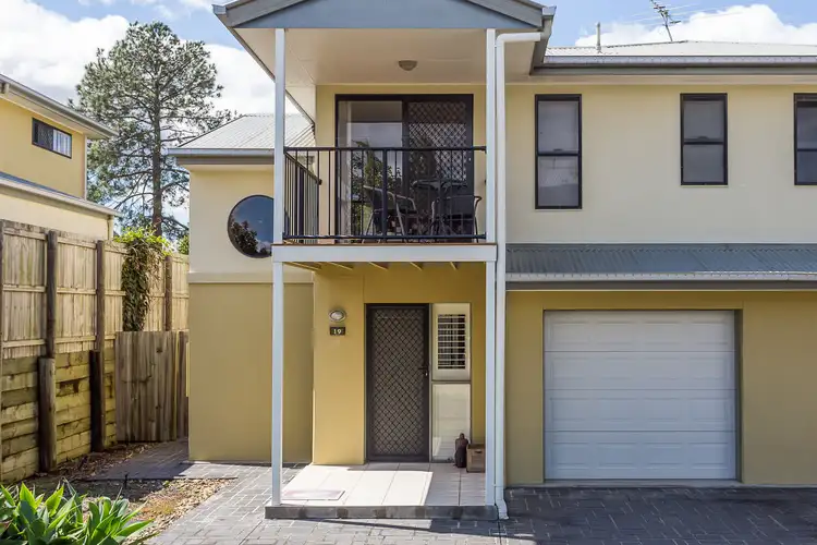 12 Mailey Street