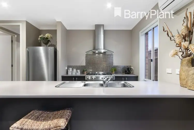 Fifth view of Homely house listing, 4 Bailey Place, Pakenham VIC 3810