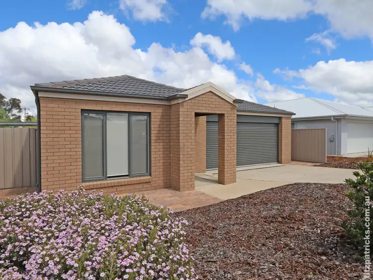 36 Bradman Drive, Boorooma NSW 2650