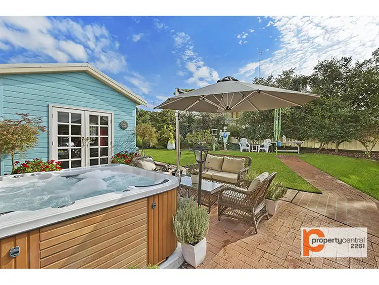 39 Gladys Avenue, Berkeley Vale NSW 2261