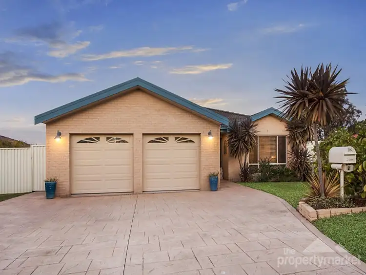 2 Hillcroft Street, Woongarrah NSW 2259