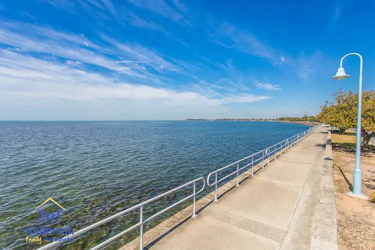 24/26 Seventeenth Avenue, Brighton QLD 4017