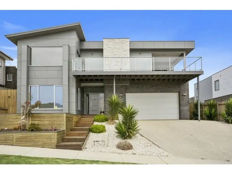 46 Woolondoon Drive, Highton VIC 3216