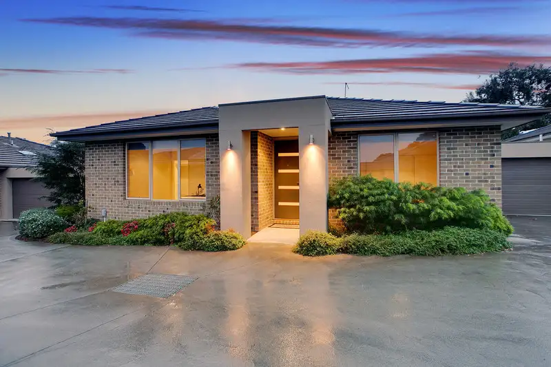 Main view of Homely unit listing, 4/30 Maxwell Street, Mornington VIC 3931