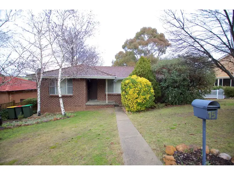 15 College Road, Bathurst NSW 2795