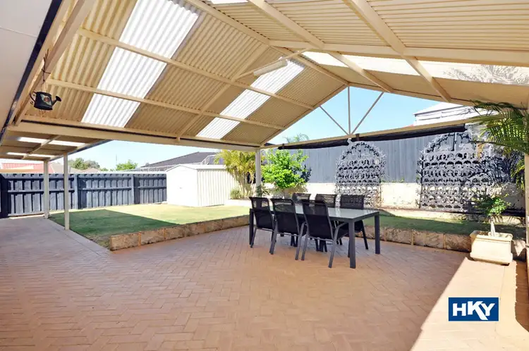 20 Mustang Drive, Henley Brook WA 6055