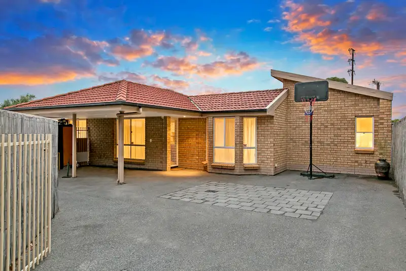Main view of Homely villa listing, 2/423 Anzac Highway, Camden Park SA 5038