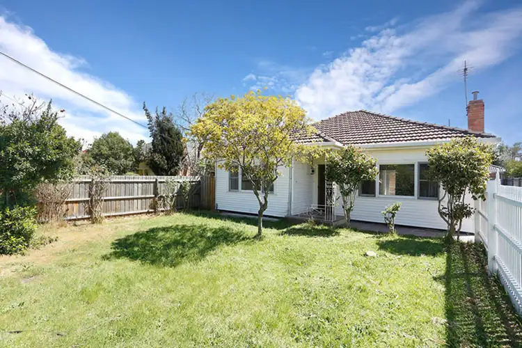 1/9 Rosewall Street, Sunshine North VIC 3020