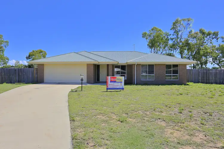 5 Earl Court, Moore Park Beach QLD 4670