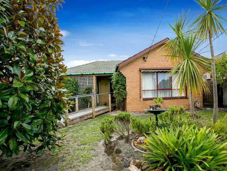Third view of Homely house listing, 5 Mirang Court, Frankston VIC 3199