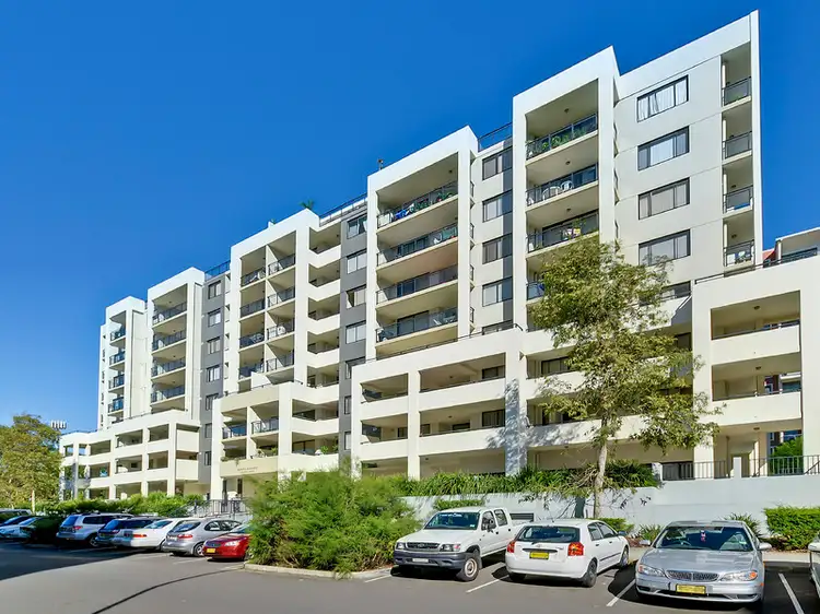 211/3-11 Orara Street, Waitara NSW 2077
