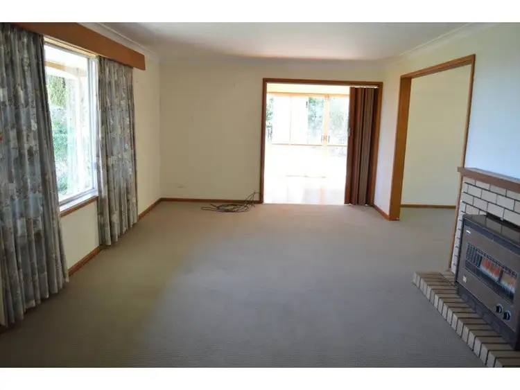 Seventh view of Homely house listing, 8 Cobbodah Cr, Gunnedah NSW 2380