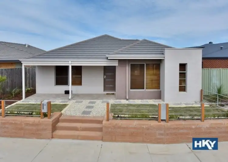 20 Greenslade Crescent, Ellenbrook WA 6069