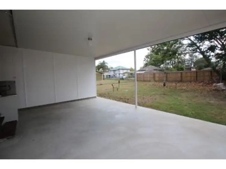 Third view of Homely semi-detached listing, 2/15 Short Street, Rocklea QLD 4106