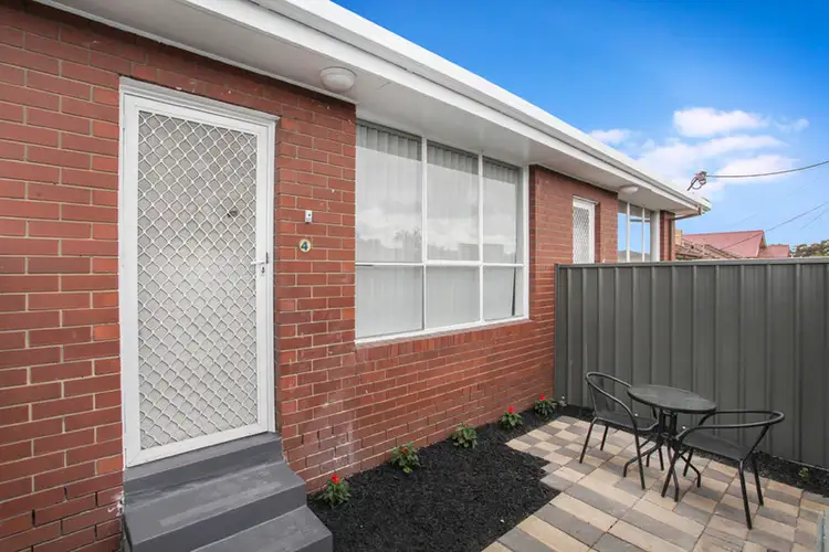 Main view of Homely unit listing, 4 136-140 Wright Street, Sunshine VIC 3020
