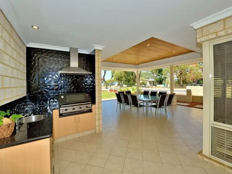 2 Placid Waters Parade, Coodanup WA 6210