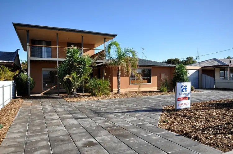 38 Clontarf Street, Port Augusta SA 5700