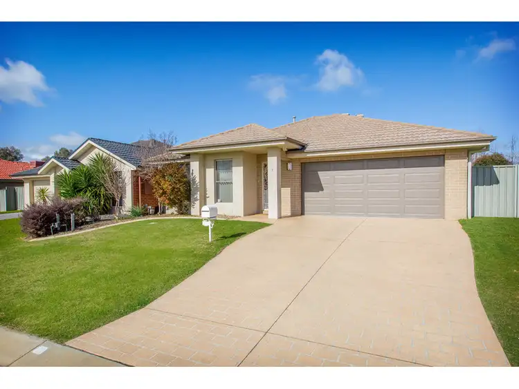 7 Firetail Street, Thurgoona NSW 2640