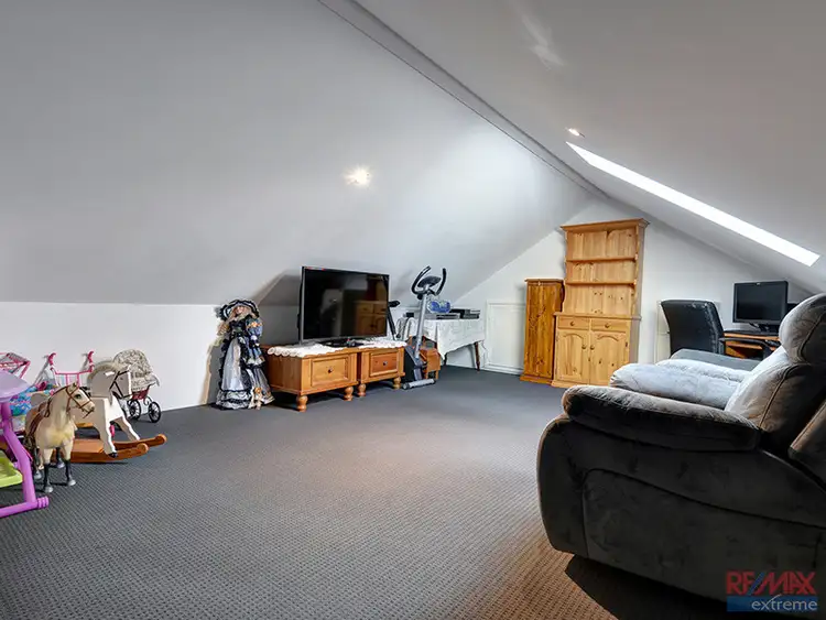 Sixth view of Homely house listing, 1 Voyager Link, Pearsall WA 6065