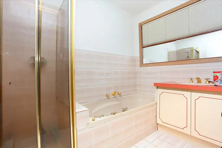 Sixth view of Homely house listing, 16 Mantaura Avenue, Taylors Lakes VIC 3038