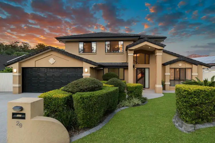 29 Kensington Circuit, Brookfield QLD 4069