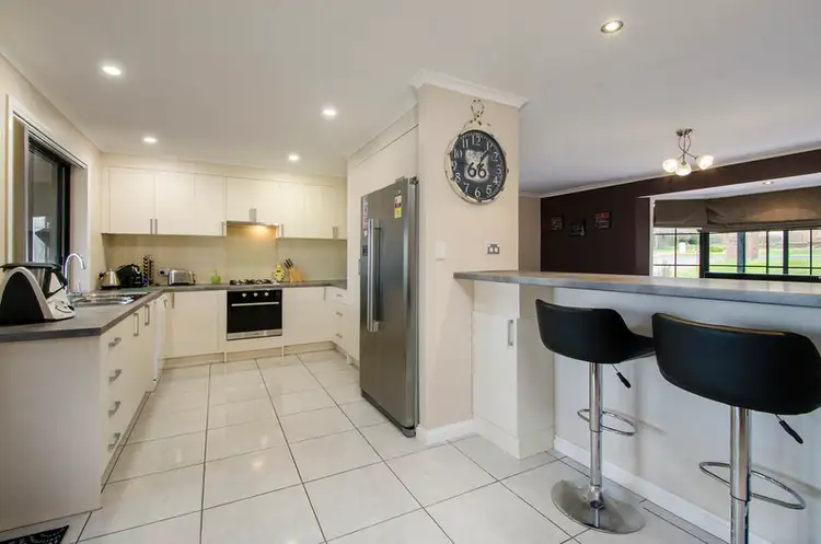Second view of Homely house listing, 8 Jade Close, Mount Gambier SA 5290