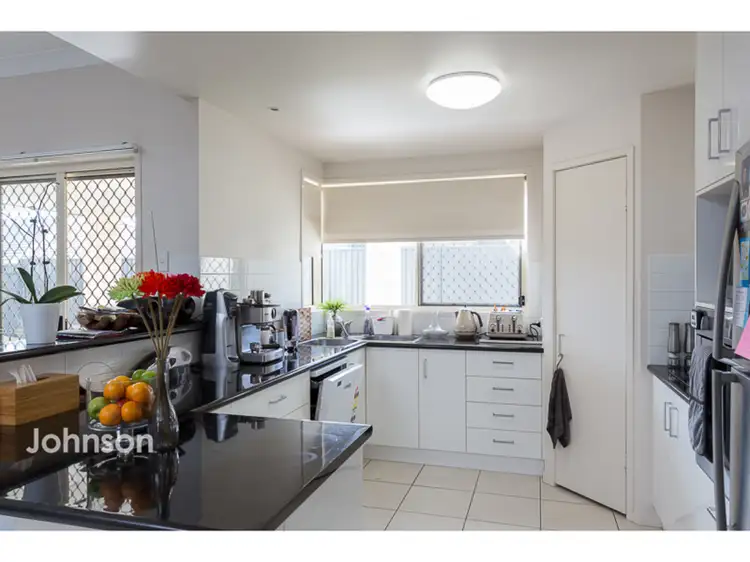 Third view of Homely house listing, 6 Francene Place, Birkdale QLD 4159