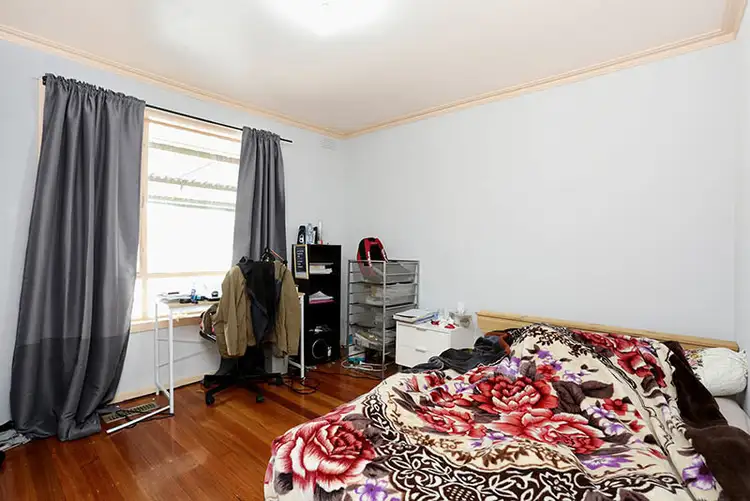 Sixth view of Homely house listing, 4 Laurie Avenue, Sunshine North VIC 3020