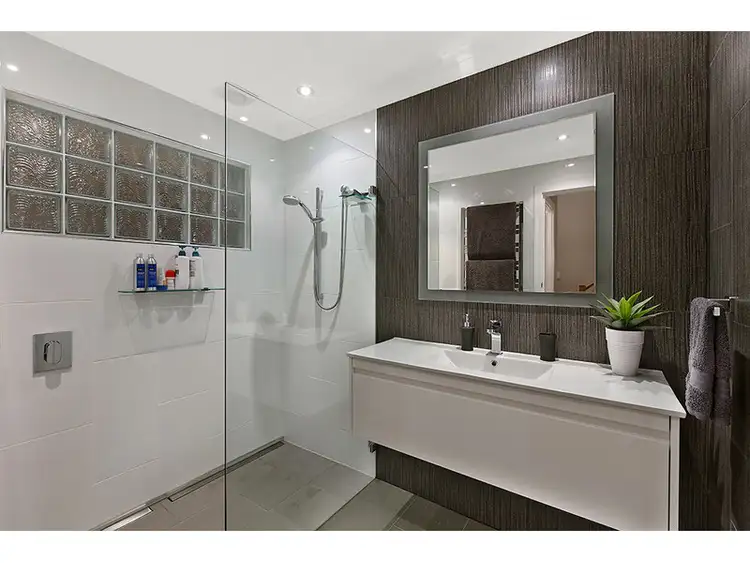 Fifth view of Homely house listing, 470 Tuggerawong Road, Tuggerawong NSW 2259